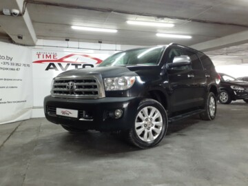 Toyota Sequoia II, 7 мест, 2011 г.