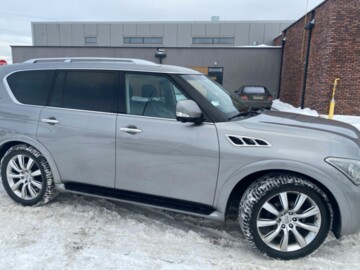 Infiniti QX56 II, 7 мест, 2012 г.