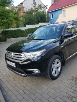 Toyota Highlander II (XU40) · Рестайлинг, 7 мест, 2013 г.