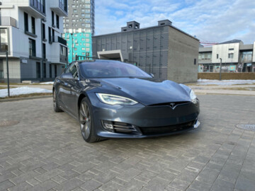 Tesla Model S I · Рестайлинг, 2017 г.