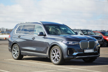 BMW X7, 7 мест, 2019 г.