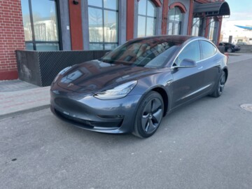 Tesla Model 3, 2018 г.