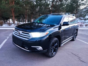 Toyota Highlander II (XU40) · Рестайлинг, 7 мест, 2012 г.