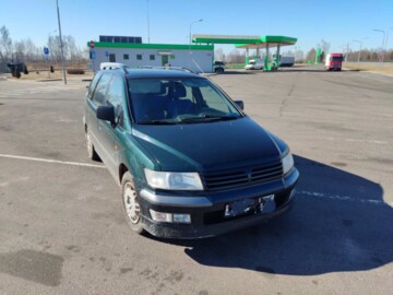 Mitsubishi Space Wagon Typ N50, 7 мест, 1999 г.