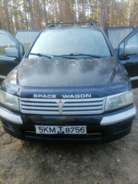 Mitsubishi Space Wagon Typ N50, 7 мест, 1999 г.