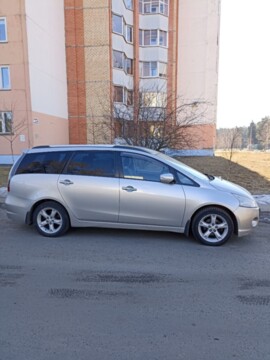 Mitsubishi Grandis, 7 мест, 2008 г.