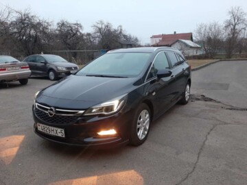 Opel Astra K, 2018 г.