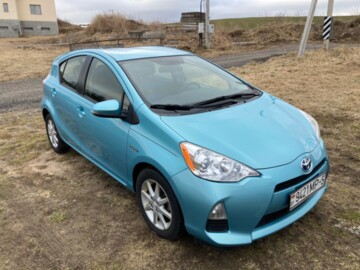 Toyota Prius C I, 2014 г.