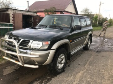 Nissan Patrol Y61, 7 мест, 2000 г.