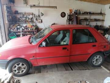 Ford Fiesta III, 1989 г.
