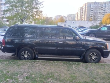 Cadillac Escalade II, 7 мест, 2003 г.