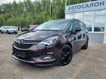 Opel Zafira C · Рестайлинг, 2017 г.