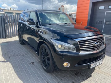 Infiniti QX56 II, 7 мест, 2010 г.
