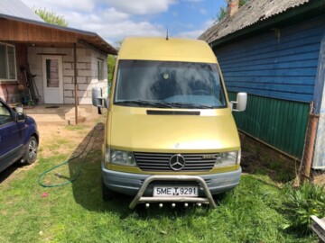 Mercedes-Benz Sprinter грузопассажирский в максимальной базе, 1997 г.