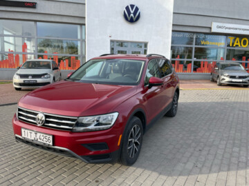 Volkswagen Tiguan II, 7 мест, 2019 г.