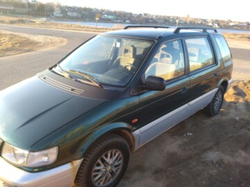 Mitsubishi Space Wagon Typ N30, N40, 7 мест, 1996 г.