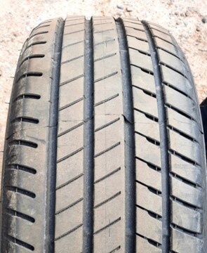 Легковые шины Bridgestone 245/50 R19 4 шт.