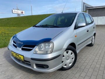 Nissan Almera Tino, 2003 г.