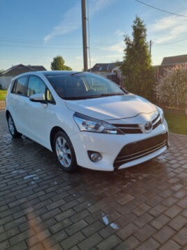 Toyota Verso I · Рестайлинг, 2015 г.