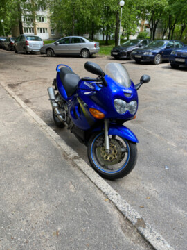 Suzuki GSX Katana 600, 2001 г.
