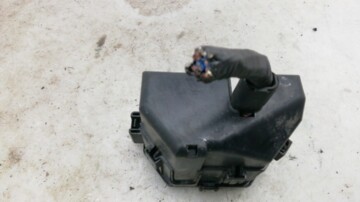 Подкапотный блок предохранителей для Toyota Land Cruiser Prado J120 2002 - 2009