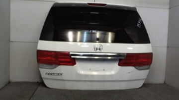 Стоп-сигнал в крышку багажника для Honda Odyssey