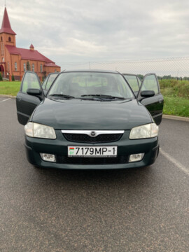 Mazda 323F, 1998 г.