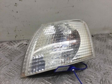 Передний поворотник в сборе для Volkswagen Passat