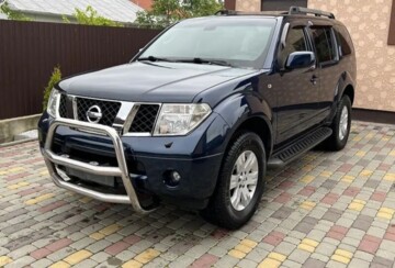 Nissan Pathfinder R51, 7 мест, 2005 г.