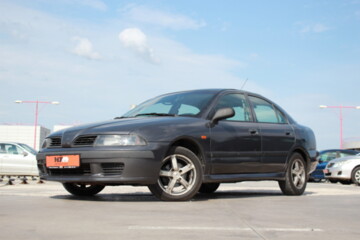 Mitsubishi Carisma I · Рестайлинг, 2003 г.