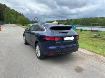 Jaguar F-Pace, 2016 г.
