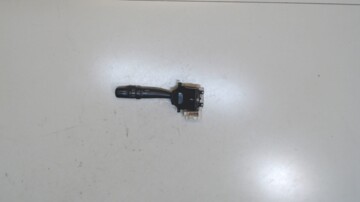 Переключатель поворотников для Subaru Forester II 2002 - 2005