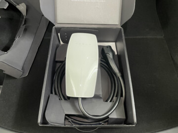 Зарядное устройство (кабель зарядный) для Tesla Model 3 2017 - ...