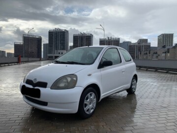 Toyota Yaris I (P1), 1999 г.
