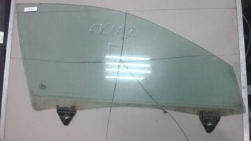 Боковое стекло для Audi A4 B6 2000 - 2006