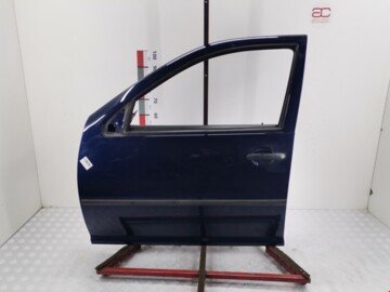 Левая передняя дверь для Volkswagen Bora I 1998 - 2005