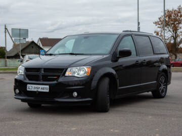 Dodge Grand Caravan V · Рестайлинг, 7 мест, 2019 г.