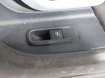 Кнопка стеклоподъемника для Skoda Fabia 5J 2007 - 2010