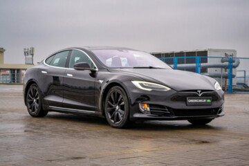Tesla Model S I · Рестайлинг, 2016 г.
