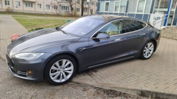 Tesla Model S I, 2014 г.