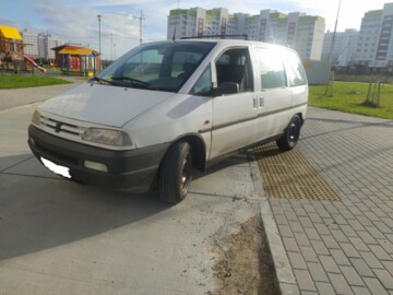 Peugeot 806 221, 7 мест, 1995 г.