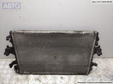 Радиатор охлаждения двигателя для Volkswagen Transporter T5 2003-2009