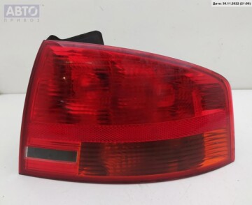 Задний правый фонарь в сборе для Audi A4 B7 2004-2009
