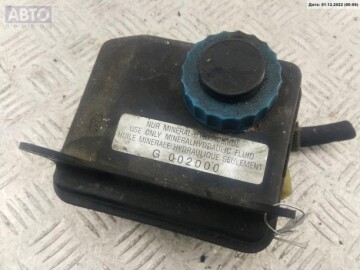Бачок гидроусилителя руля для Audi 80 B3 1986-1991