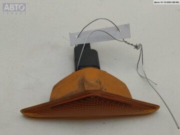Повторитель переднего поворотника для Ford Mondeo III 2000-2003