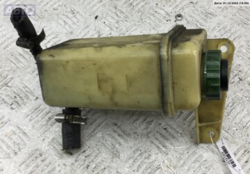 Крышка бачка гидроусилителя для Audi 80 B4 1991 - 1996