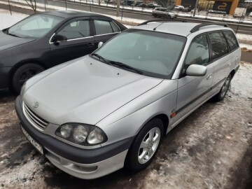 Toyota Avensis I (T220) · Рестайлинг, 2000 г.