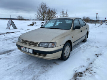 Toyota Carina E, 1993 г.