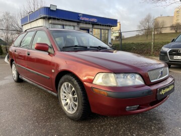 Volvo V40 I · Рестайлинг, 2000 г.
