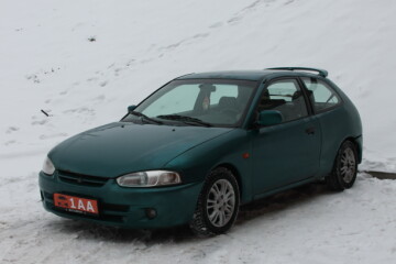 Mitsubishi Colt V, 1996 г.